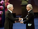 Mario Vargas Llosa, una década del Premio Nobel de Literatura ...