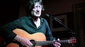 Chris Smither - Leave The Light On (live) - YouTube