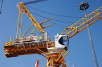 Luffing cranes: safe and effective