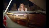 Shakira Acróstico Official Video