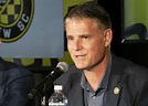 Dynamo name former player Pat Onstad as general manager