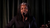 Tracy Chapman Returns To Sing Of 'Revolution' On The Eve Of Election ...