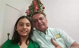 Filha caçula de Bolsonaro deixa colégio militar após sofrer bullying