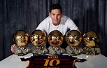 El más ganador de la historia: Messi posó con sus cinco Balones de Oro ...