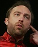 Wikipedia boss Jimmy Wales criticises injunctions - BBC News