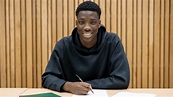 Caleb Ansen signs first professional contract at Norwich City