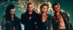 The Lost Boys movie review & film summary (1987) | Roger Ebert
