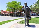The Wyatt Earp statue in Dodge City, Kansas. (©Michael Rosebrock ...