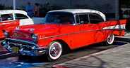 File:1957 Chevrolet Bel Air Sport Sedan - front left.jpg