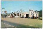 Tennessee Gulf Station, seven miles north of Nashville, circa 1961 ...