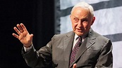 L Brands CEO Les Wexner talks Jeffrey Epstein at investor day ...