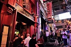實拍：香港的「夜生活」聖地——蘭桂坊酒吧俱樂部街 - 每日頭條