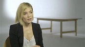 Burnt: Sienna Miller "Helene" Behind the Scenes Movie Interview - YouTube