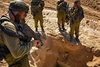 Israel War : Israeli fighters seen welcoming the first Israeli Prime ...