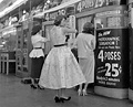 Fotografias da vida cotidiana em Nova York nos anos 1950 - Frank Larson ...