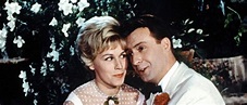 Hochzeitsnacht im Paradies · Film 1962 · Trailer · Kritik · KINO.de