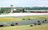 Berlin-Tegel aus der Vogelperspektive: Umbau der SLB am Flughafen Tegel ...