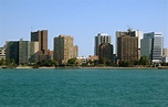 File:Windsor Ontario skyline.jpg - Wikipedia