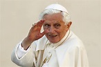 Ratzinger se ne va E inizia il revisionismo sul suo predecessore ...
