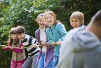 3 idées de jeux en extérieur pour les enfants | Pratique.fr