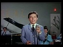 Enrique Guzmán- Escenas de la Película - Fiebre de Juventud 1965 - YouTube
