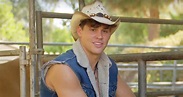 Noah Beck Tries To Become a Cowboy & More In ‘Noah Beck Tries Things ...