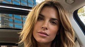 Elisabetta Canalis incontenibile: il vestito trasparente mostra tutto ...