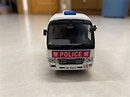 Tiny 1:43 警察 小巴 豬籠車 AM9800 運員車 (沒有膠盒及紙盒), 興趣及遊戲, 玩具 & 遊戲類 - Carousell