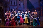 Review: Skylight’s ‘Kiss Me, Kate’ is a Dazzling Throwback to the ...