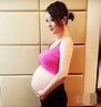 42歲姚樂怡宣布懷女 挺八月孕肚拍全家福 - 每日頭條