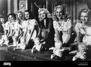 ICH TANZE IN DEIN HERZ Damen der Chor USA 1949 - Phil Karlson Eine ...