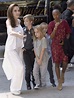Angelina Jolie posa acompañada por sus hijos en el Festival de Toronto ...