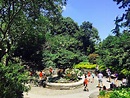Reasons to Visit Carl Schurz Park in NYC | Tracy Kaler