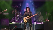 Meredith Brooks performs at the 2022 She Rocks Awards - YouTube