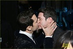 Jonathan Groff & Skylar Astin Shared a Backstage Kiss at the Tonys ...