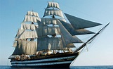 The Amerigo Vespucci in Massa Lubrense: the most beautiful ship in the ...