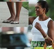 Michelle Obama sceglie lo smalto blu - Style.it