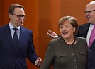 Bild zu: Merkels EZB-Politik: Was ist ihr Plan für Jens Weidmann ...