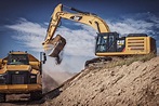 Caterpillar Hydraulic Hybrid Excavator Uses Accumulator | Construction ...