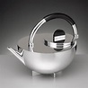 Teapot Marianne Brandt. Discover how the Bauhaus influenced design history