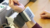 Blutdruckmessgeräte im Test – Die eigenen Werte im Blick