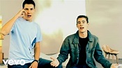 Andy & Lucas - Son De Amores (Video Oficial) - YouTube Music