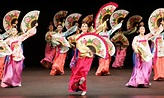 Danzas tradicionales de Corea llegan a la UNAN • El Nuevo Diario