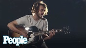 San Cisco's Frontman Jordi Davieson Performs 'Run' | People - YouTube