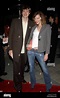 LOS ANGELES, CA. Octubre 14, 2002: La actriz Milla Jovovich & novio ...