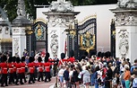 Vuelven el cambio de guardia en el Palacio de Buckingham después de 18 ...