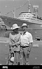 Schauspieler Heinz Rühmann mit Ehefrau Hertha Droemer auf Kreuzfahrt ...