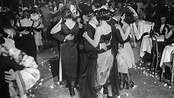 Roaring Twenties: Flappers, Prohibition & Jazz Age | HISTORY
