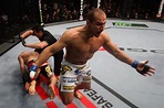 UFC on FOX 1 results: Junior dos Santos knocks out Cain Velasquez to ...