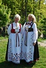 Sisters in Åmli bunad | Skjorter